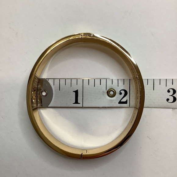 KATE SPADE Hole Punch Spade Hinge Bangle Aqua/Gold - Picture 11 of 13